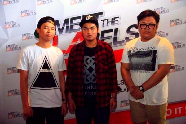 tomtreborn's tweet image. We are @BreakMyFall_ID (Hardrock/Postgrunge) let's vote us at Meet the labels 2015 meetthelabels.com/band/detail/28…