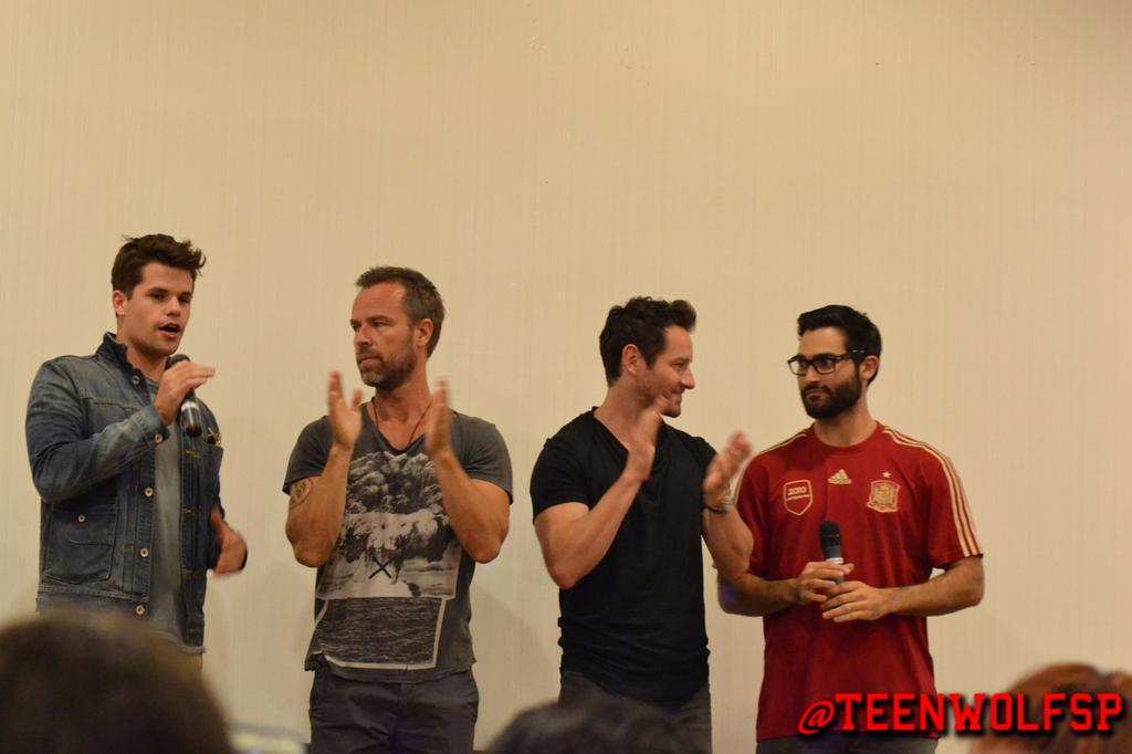 TeenWolfSp's tweet photo. Hoy hace un año de la #WolfMoonCon de @ZarataEvents. Un fin inolvidable para muchos. http://t.co/DBEeZVt3Rq