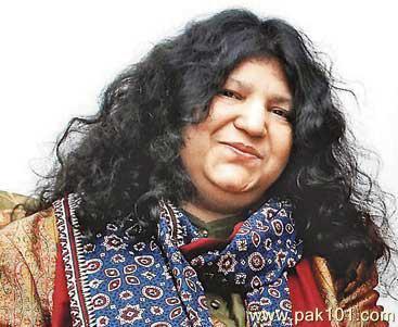 KokhStudio's tweet photo. Zaleel hai sab k sab, ladka bolke Abida Parveen chodh jate hai studio mei @coolfunnytshirt @Being_Humor @Humor_Donor http://t.co/Xb2AexKDb3