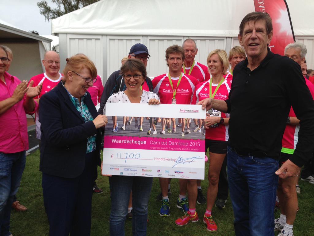 ZorgvdZaak's tweet image. Ons #damloop bedrijventeam loopt €11.700 bij elkaar voor ZvdZ Foundation. Bedankt! #zorgvdzaak @RodeKruisZH