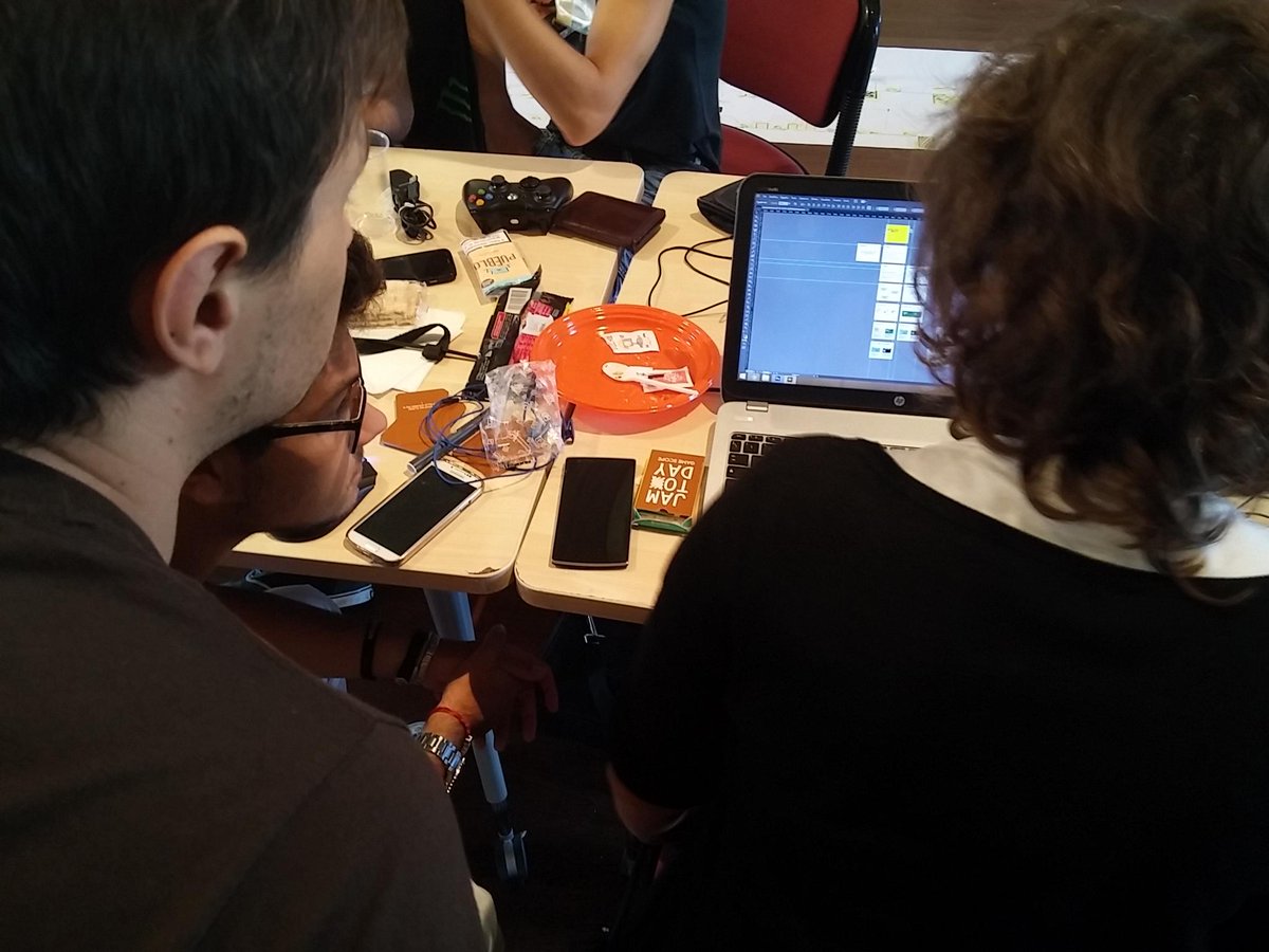 playingfestival's tweet photo. the #gamejam is about to end, hurry up!! #JamToday @Museoscienza #jt15ita @JamTodayEU #gameinitaly #indiedev http://t.co/s4EwV9amGo