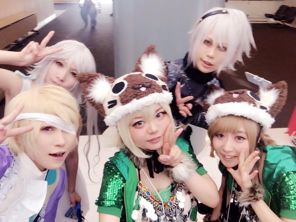 30Re_AA's tweet photo. まやちゃんと、みろたすと、よるるちゃんと類さん?合ってる?
割とアホの子なのでお名前しっかり聞くのわすれてね…(っ´・ω・`c)
ニーアとか、そのチョイス超すきよ(♡˙︶˙♡)
#TGS2015 #TGS #CCN2015 http://t.co/xoE1DEBkQ5