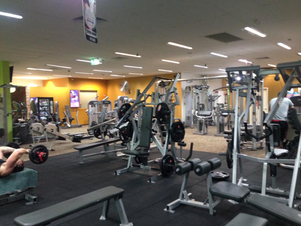 stevenchoi_'s tweet photo. Finally in a gym #MARK320 http://t.co/9h54MyYrsx