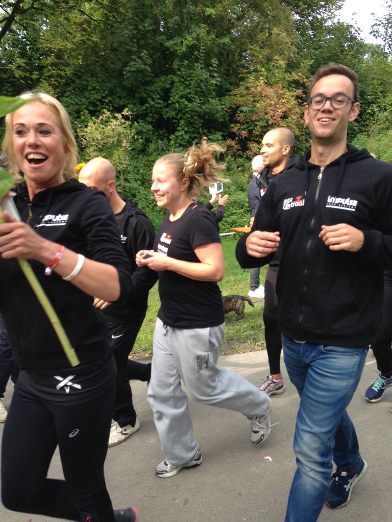 GGZCentraal's tweet photo. Onze helden zijn als 2e binnen #socialrun @sinandab @NadiaPlambeck @terpstraj @MartinteRonde http://t.co/q6eehD9dro
