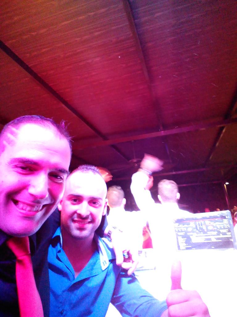 mapaudio's tweet image. Buen dia ayer , gran boda entre amigos, y como siempre... La chispa Map Audio.