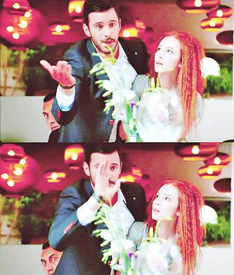 buraak_ozciviit's tweet photo. 1.bölümü unutmadık değil mi :)) #KiralikAsk #Defo #Defne #Omer #BarisArduc #FF #OmDef http://t.co/TX83WfaVHu