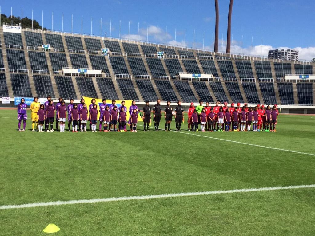 RRoma_adiccion's tweet photo. 今日はアフガニスタン代表と
親善試合をやらせていただきました！

今、日本ができる事は何か。
一人ひとり考えなければならない。

生きることが当たり前ではないこと。
生きることがどれだけ幸せなことか
改めて感じた1日でした。 http://t.co/yy3wgp54hA