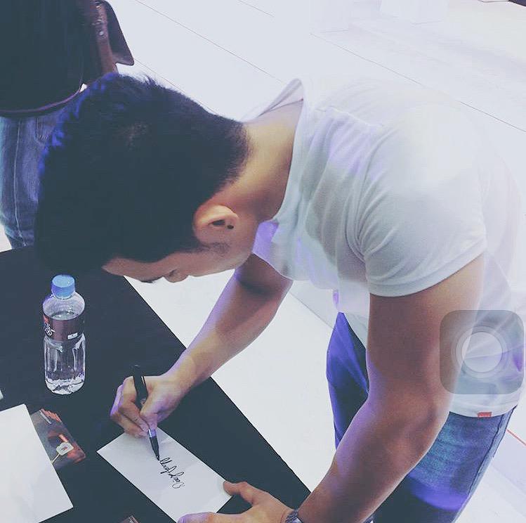 DiegstersReal's tweet photo. Photoset: #benchquickfix @benchtm ;)
Credits: @deejayecuadrado & Sam Thurman :)
@loyzagadiegs http://t.co/guB41qJ2nK