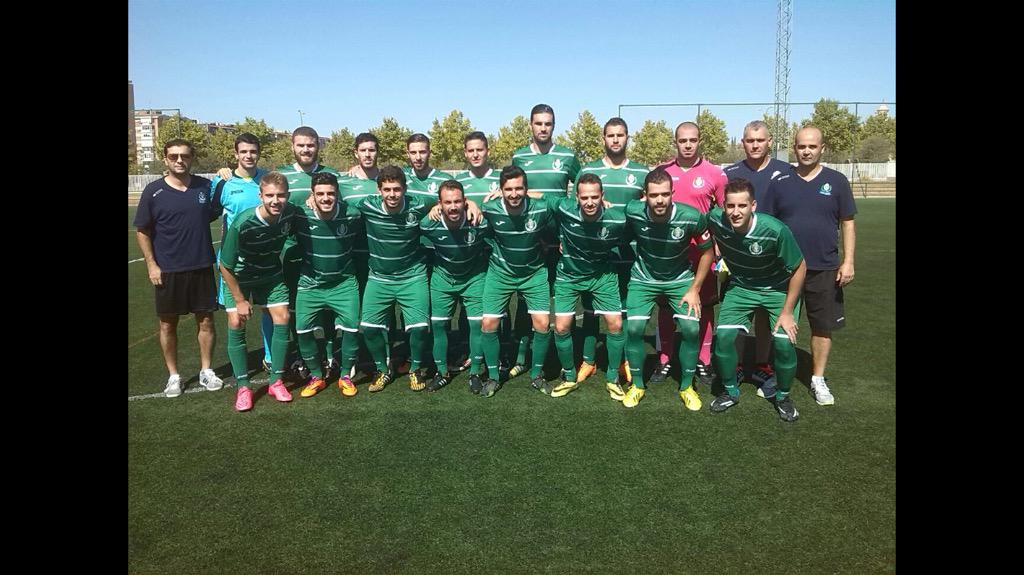 javivi__10's tweet photo. Buena victoria hoy 0-4 del @AndaluciaEsteCF Este es el camino a seguir!!! ⚽️⚽️⚽️⚽️ http://t.co/2SQyCqvTGU