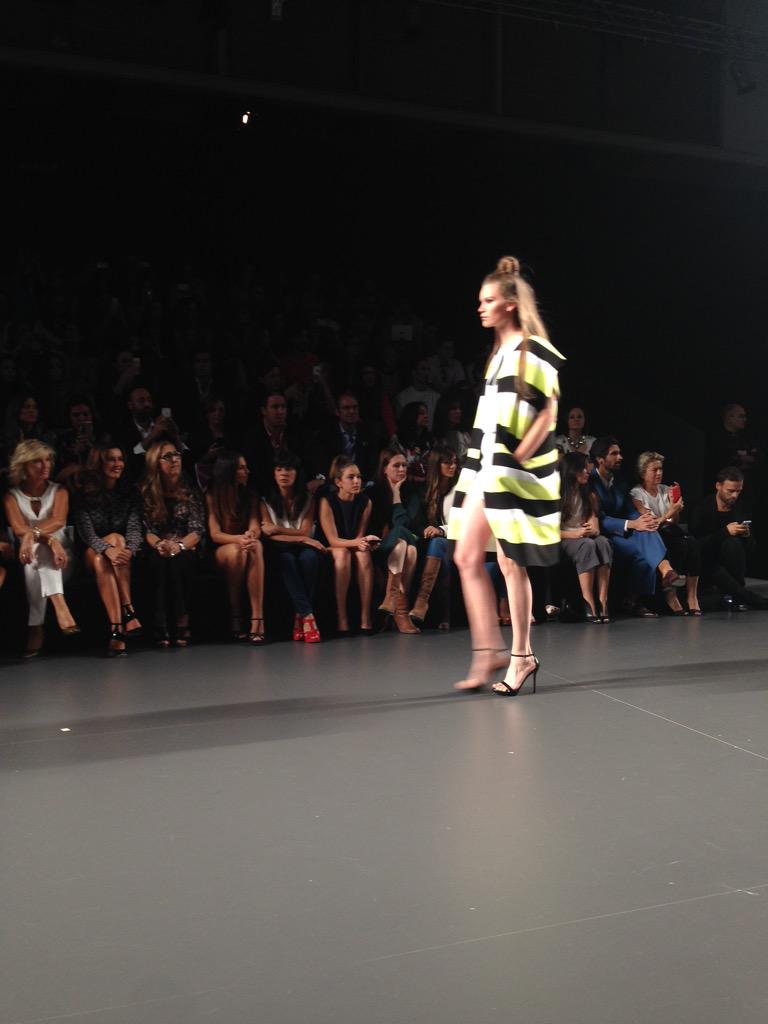aortegamarti's tweet photo. Comienza @JuanaMartinModa 😍😍 y ya son 10 años en #MBFWM15 http://t.co/FUIMeoy7py