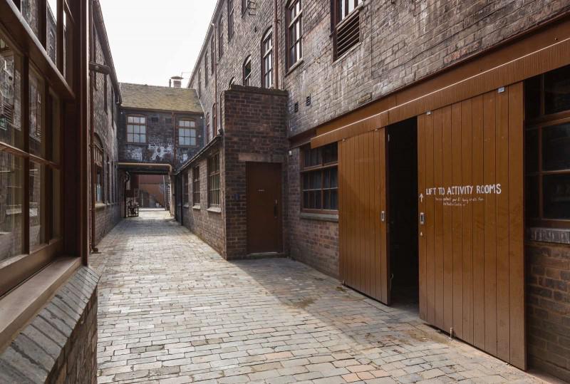 cheplu's tweet photo. #Middleport #Pottery by #Feilden #Clegg #Bradley #Studios - http://t.co/NCcRzoNmPI http://t.co/INqUo6YhR2