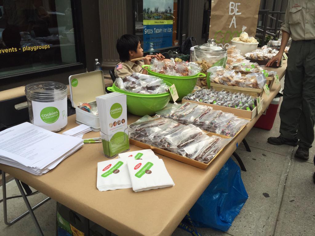 Hey NYC #GoodCookies! Come to our #bakesale in TriBeCa right now!
