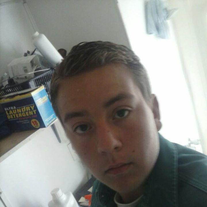wildxmoonlight's tweet photo. @moonlightoakley and try to help sav find his brother. #FindChance http://t.co/Hpoa64Rq0D