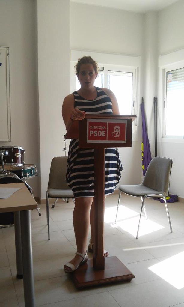 JSAChipiona's tweet photo. Luz Maria Caraballo Rodríguez nueva secretaria general d @JSAChipiona. Enhorabuena compañera y suerte!! @CepJSACadiz http://t.co/RRvTqQ4dmq