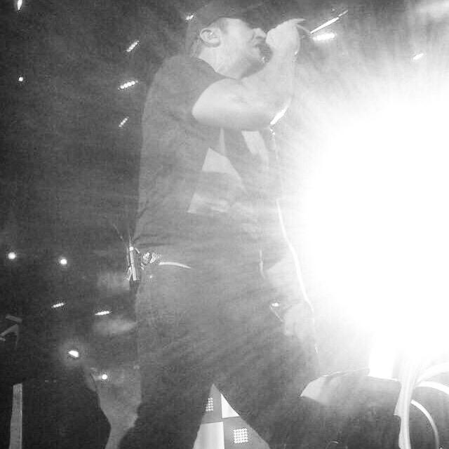 jrprdigital's tweet photo. @LukeBryanOnline thanks for putting on a great show and playing all of your hits! #WIRKitLuke #jessisocialmedia http://t.co/XxxZYfJKMu