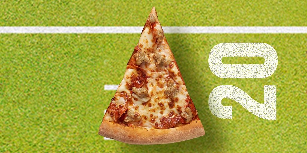 PapaJohns's tweet photo. Just 20 more #KickoffSpecial tweets to get this pizza through the #fieldgoal. Help it score. ๐๐๐ http://t.co/qqYinCptbt