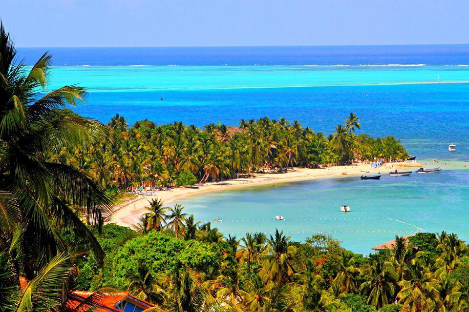 Travelshare747's tweet photo. #Beautifulcove http://t.co/F47LyW2HYp