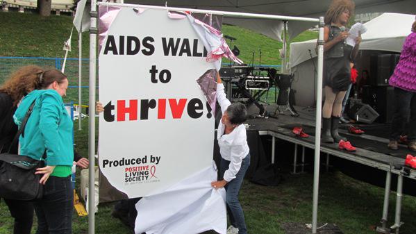 pozlivingbc's tweet photo. Just announced! In 2016 #AIDSWalkVan will officially take place as the AIDS Walk to THRIVE !! http://t.co/n7bDB1effg