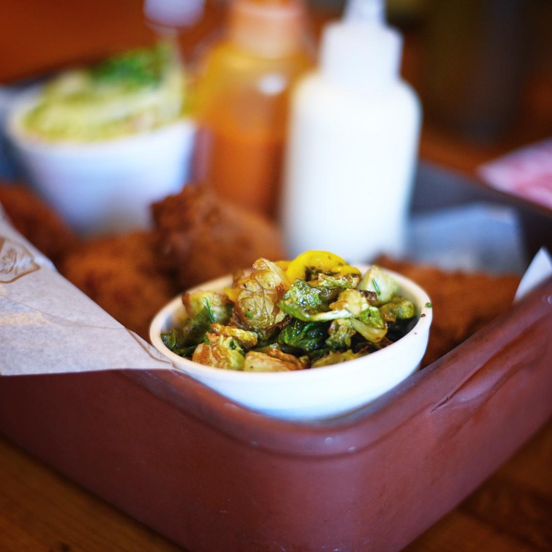 We Eat Stuff tweet media