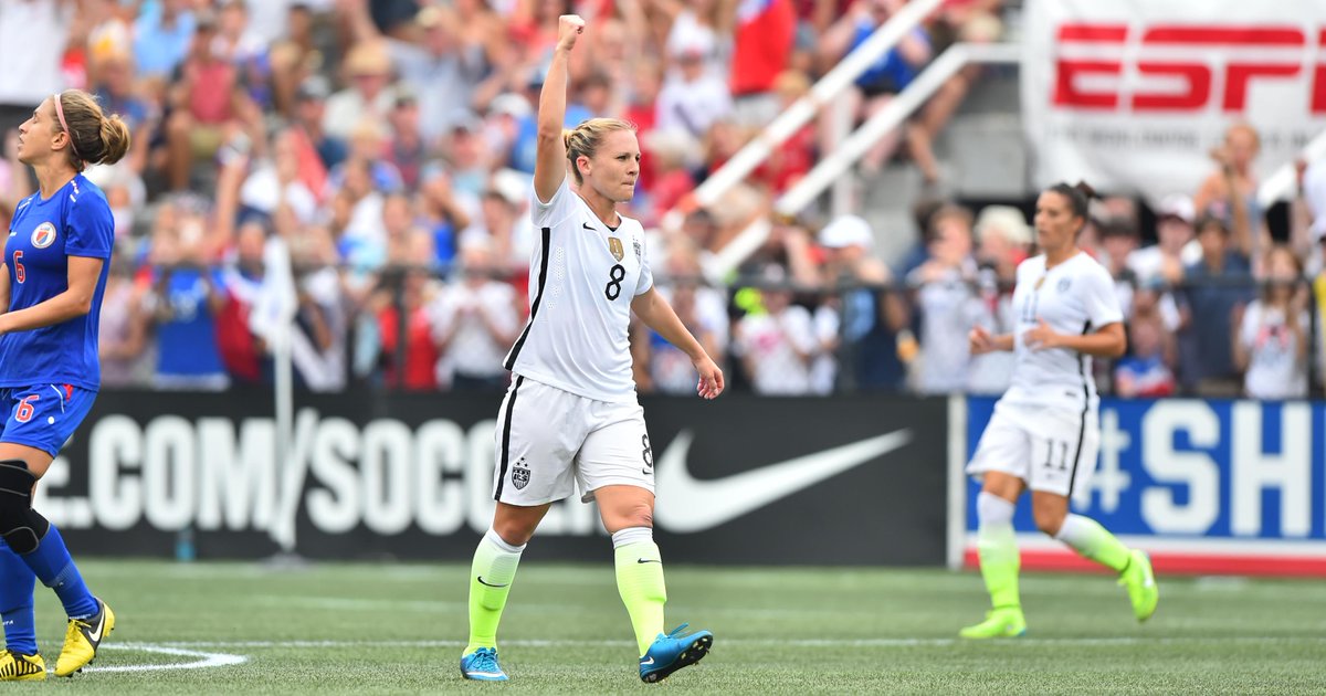 USWNT's tweet photo. .@AmyRodriguez8 becomes 19th player to score 30 international goals w/ the #USWNT. #BraidGameStrong #GoalGameStrong http://t.co/1jlVy2IwPl