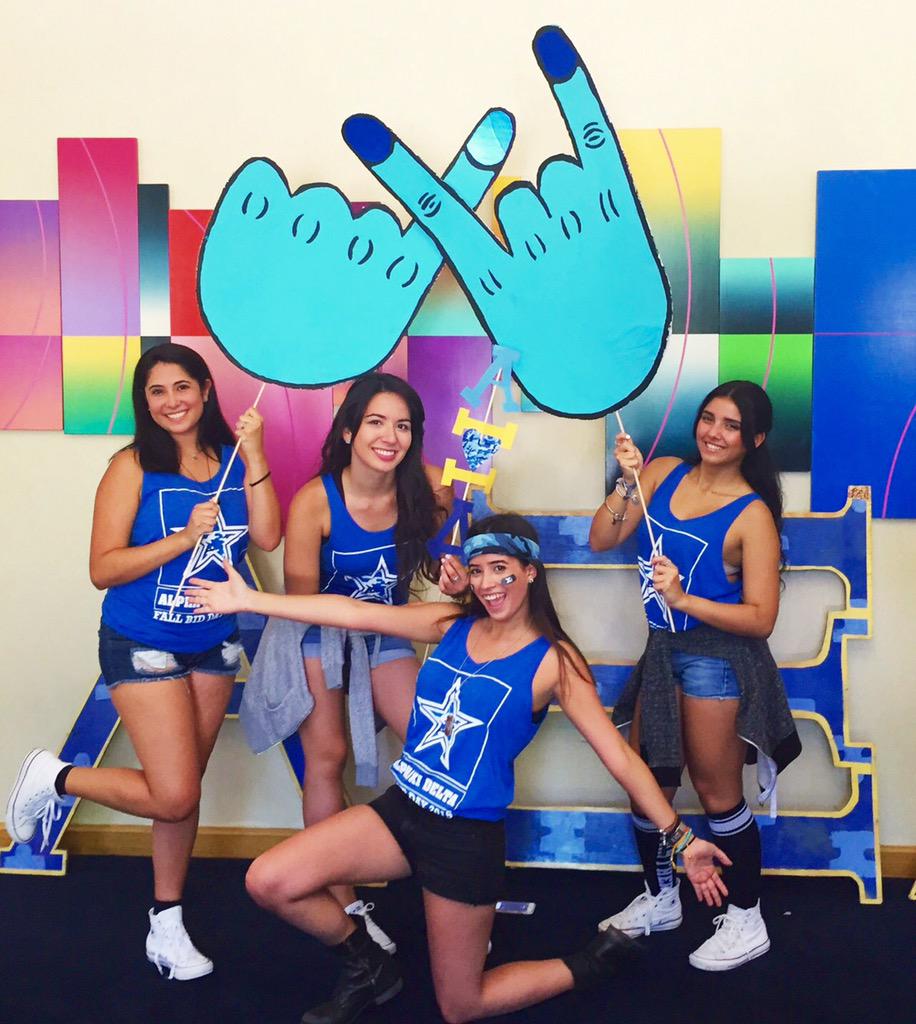 JessJessBrito's tweet photo. Welcome Home babies 💙💛👯 #bidday15 #axidfiu http://t.co/UnaaXuhoa5