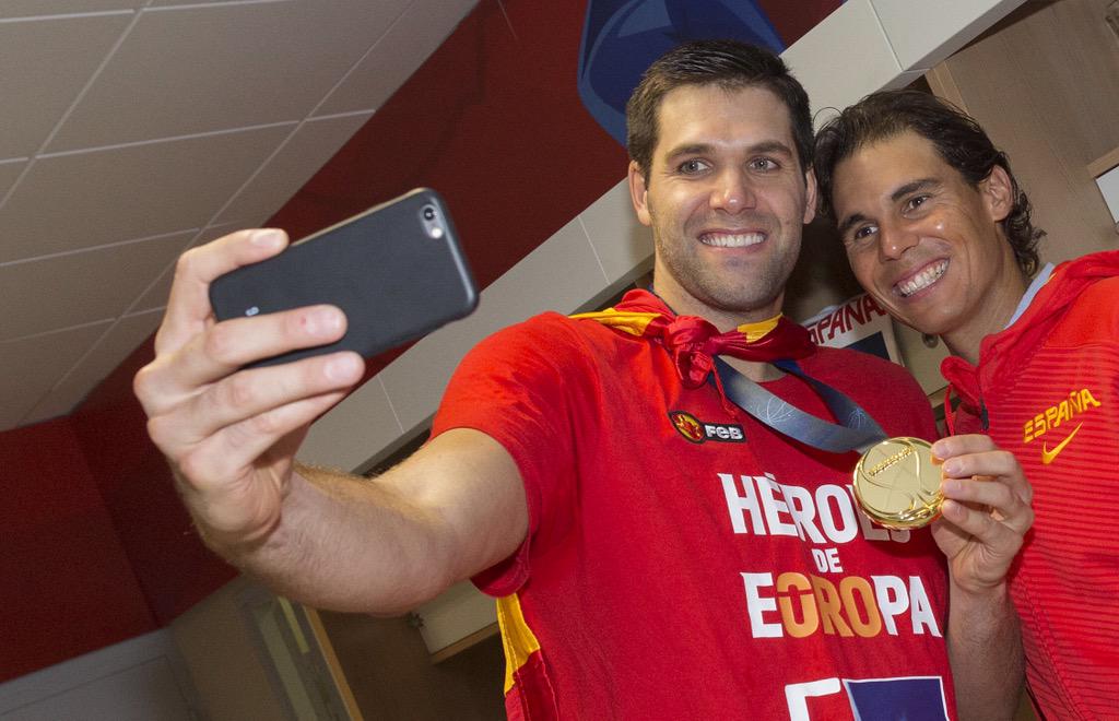 Vaya dos ejemplares de gran deportista! Todos deberíamos inspirarnos en <a href="/RafaelNadal/">Rafa Nadal</a> y Felipe Reyes!