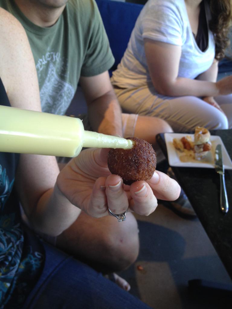 MyThirtySpot's tweet photo. And yes, they have injectable doughnut holes! @TopgolfGilbert #firsttimersclub
#topgolfgilbert
#spon http://t.co/mpd6ujiBko
