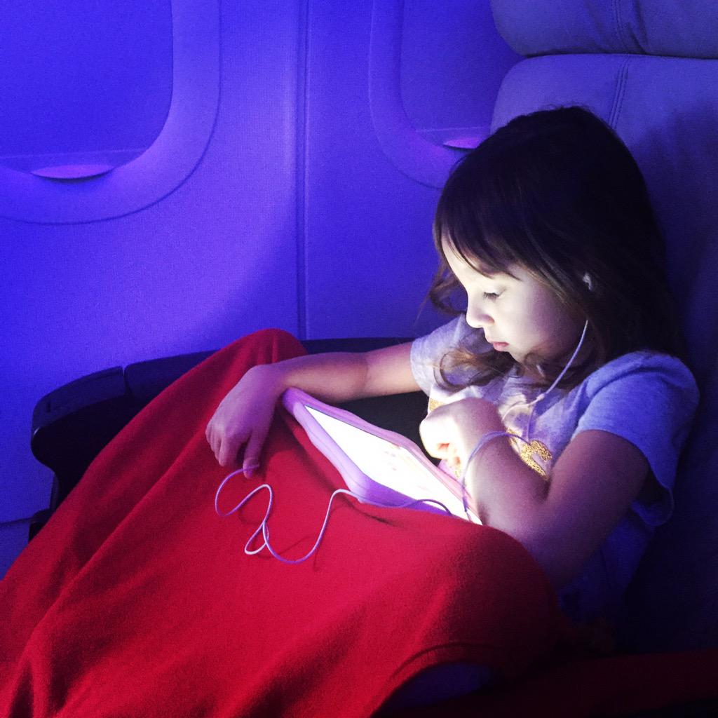 BrookeSolizTV's tweet photo. Wheels up!  ✈️  DAL --> SFO! @virginamerica
#IsabellasPurplePlane #brookeandisabella http://t.co/wYpEHMJgzf