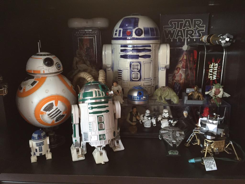 RoGazga's tweet image. @StarWarsJunk #MyCollection #StarWars Shelf 3