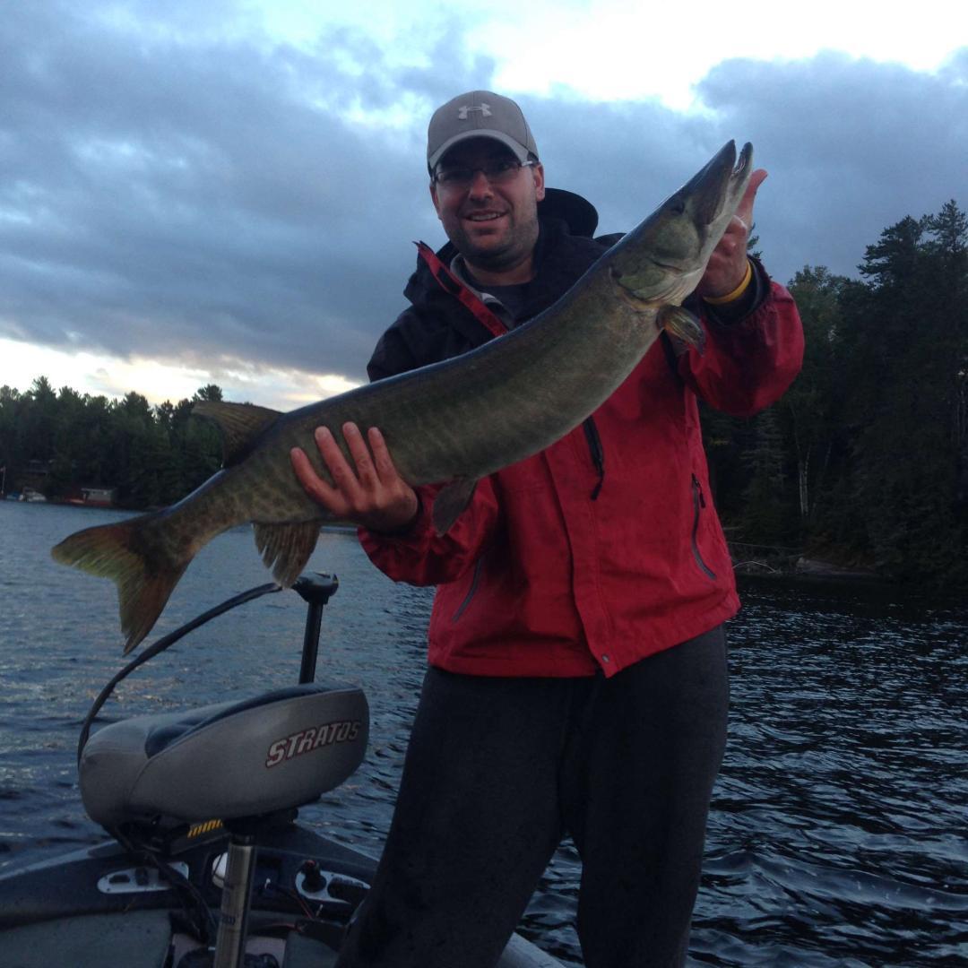 fishwizard13's tweet photo. Here's a pig from Trout Lake! #toothycritters #fatpig @Anglers_Choice @FishandWash @top50pike @MacLeodLureCo http://t.co/g3m3goEXgX
