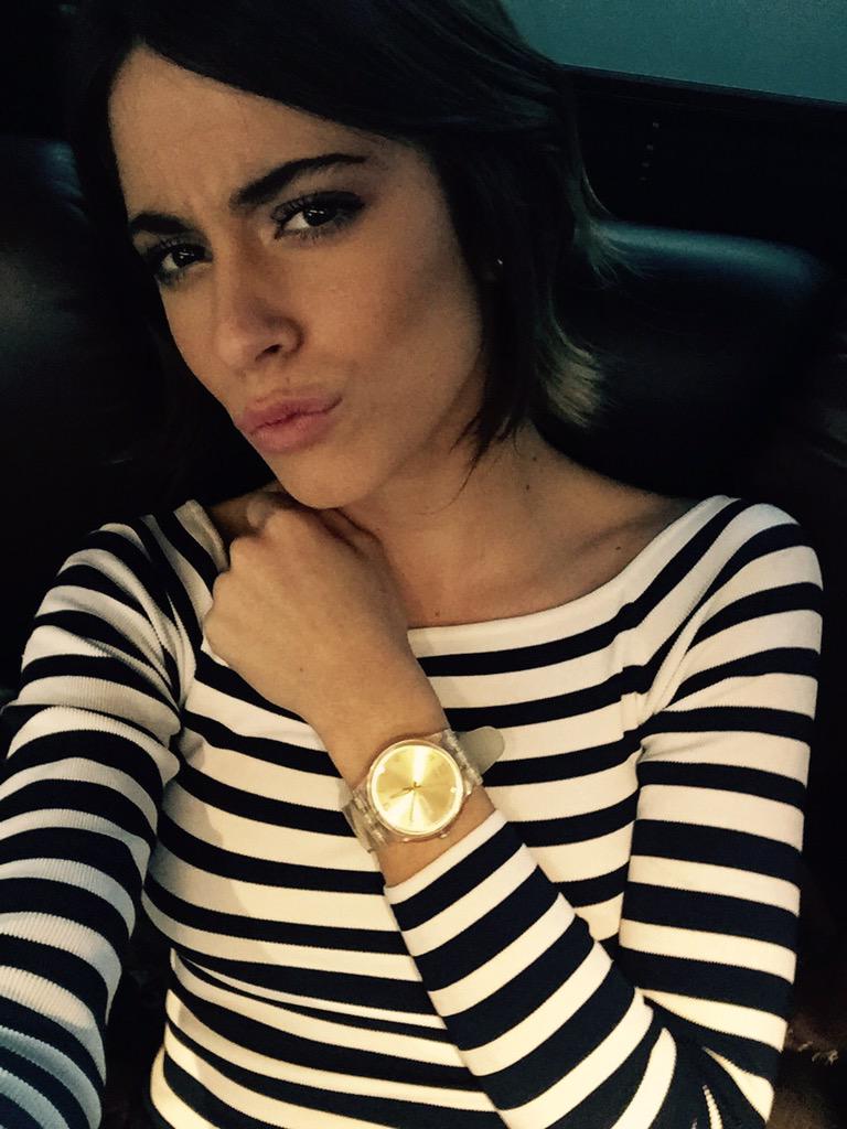 TiniStoessel's tweet photo. Con mi reloj @SwatchArg camino a Bordeaux🇫🇷 http://t.co/3BNSeHtTx2