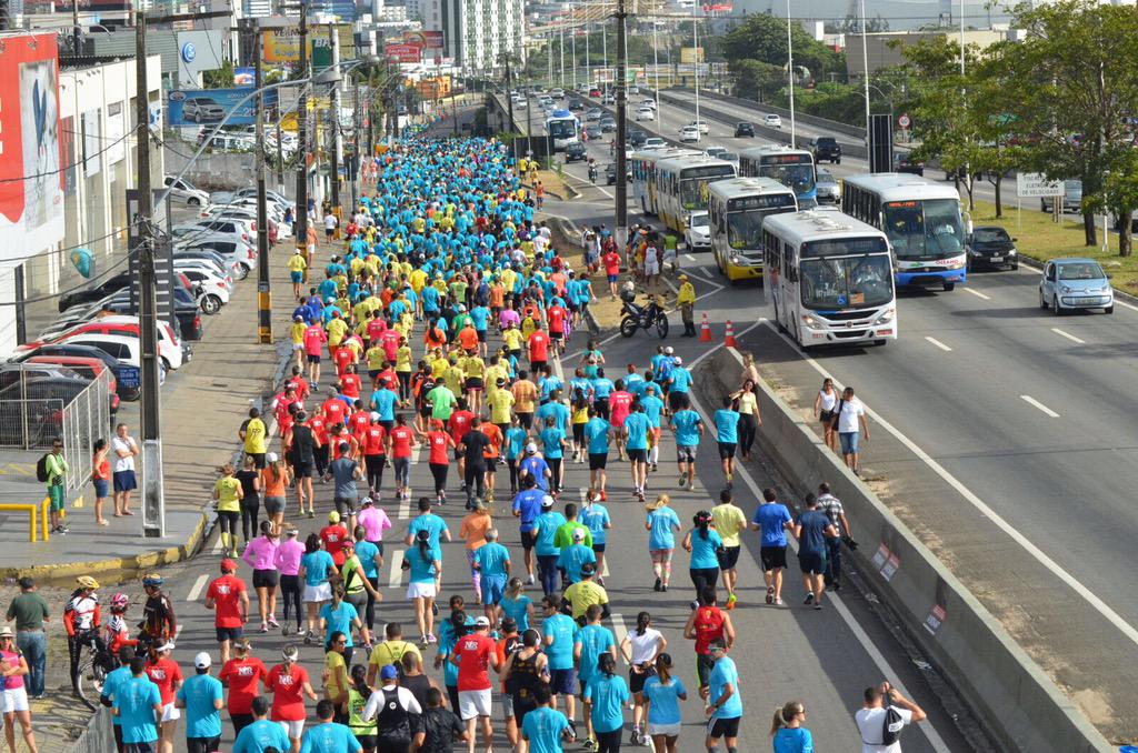 TrackFieldNatal's tweet image. Um mar de fãs da #RunSeriesNatal, corredores que fazem a diferença e são fundamentais no sucesso do evento.