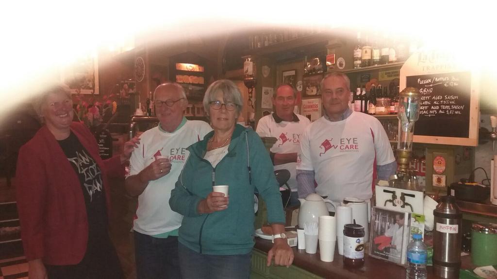 ECF_Nederland's tweet photo. Bedank #ECF_NL familie voor een fantastische #Damloop2015! #trots #vrijwilligers http://t.co/w4V8LnzqX4