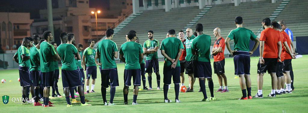 ALAHLI_FC's tweet photo. صور من تدريبات الفريق الأول لليوم الأحد ٢٠ سبتمبر ٢٠١٥م
#AHLIFC http://t.co/KjO4LBVkSJ