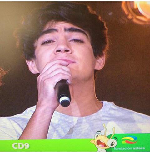 Cd9centroameri's tweet image. .@JosDice @somosCD9 #CD9EnAztecaLNM 
#LimpiemosNuestroMexico 

-Juli