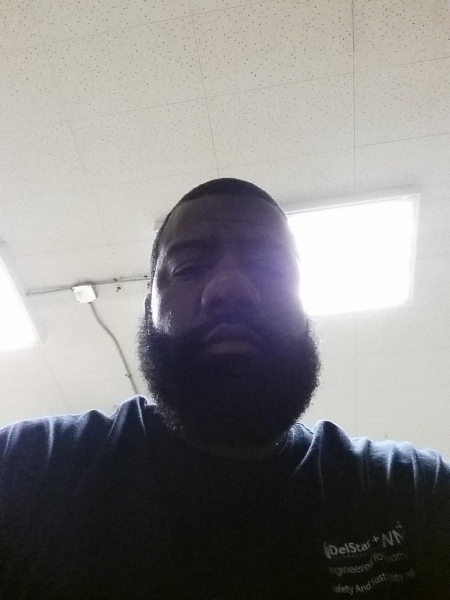 phillysoul31's tweet photo. #PHILLYBEARDS http://t.co/oZHzJzY4YV
