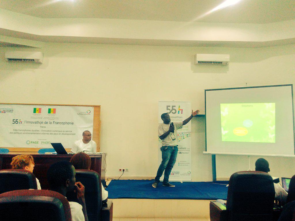 kofisikaandI's tweet photo. Les #entrepreneurs #vert en #pitch au Ministere de l'environnement de #dakar #cop21 #fmlf2015 @MichaelleJeanF #55hsn http://t.co/8syZEiN5Og