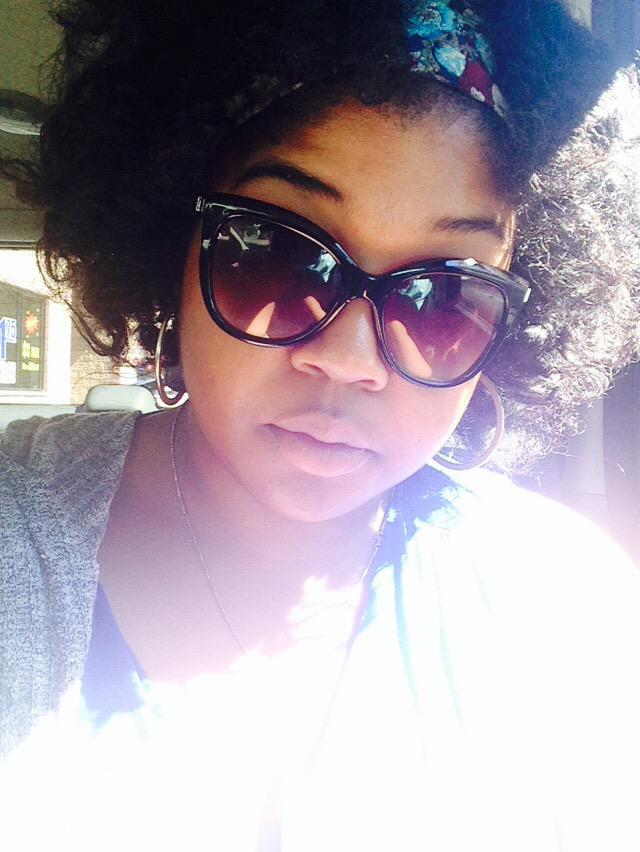 daijoubooty's tweet photo. needs more moisture 💦 #transitioninglife #smizes http://t.co/kgC450ZP8m