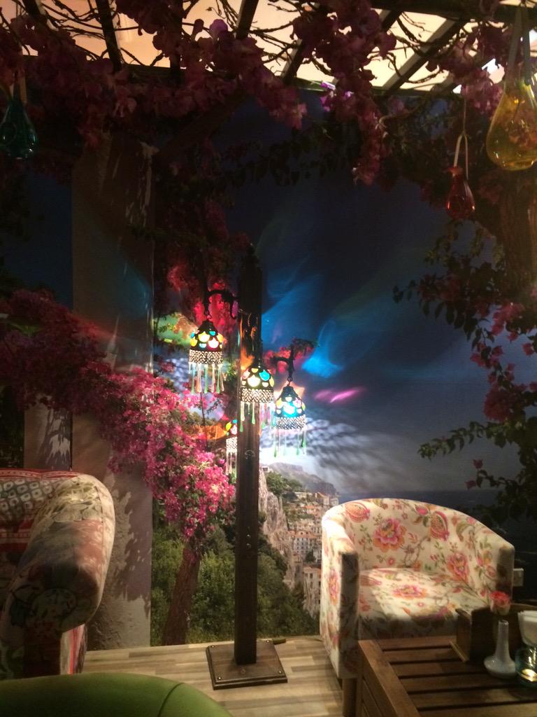 alyaafm's tweet photo. @Avindar6 thank you for amazing place 👌🏽so perfect 💕 http://t.co/HqSJUZD0Xh