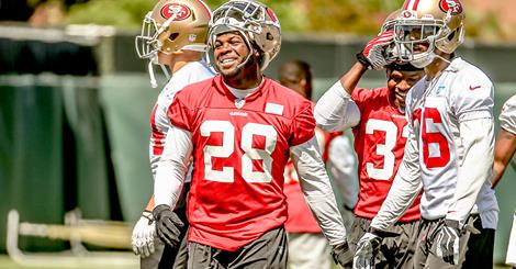 HAPPY BIRTHDAY CARLOS HYDE! 