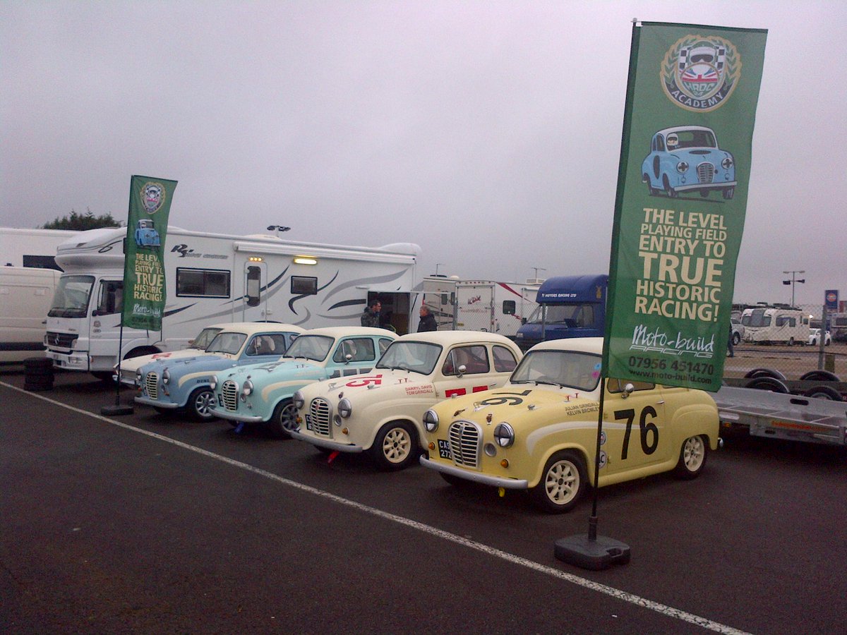 JULIUSTHURGOOD's tweet photo. #HRDC @OctaneDavid Join the Roll Call for HRDC ACADEMY 'Flying A Trophy' at Mallory 26th Sept http://t.co/GyF2MriDIs http://t.co/9t71CABiQo