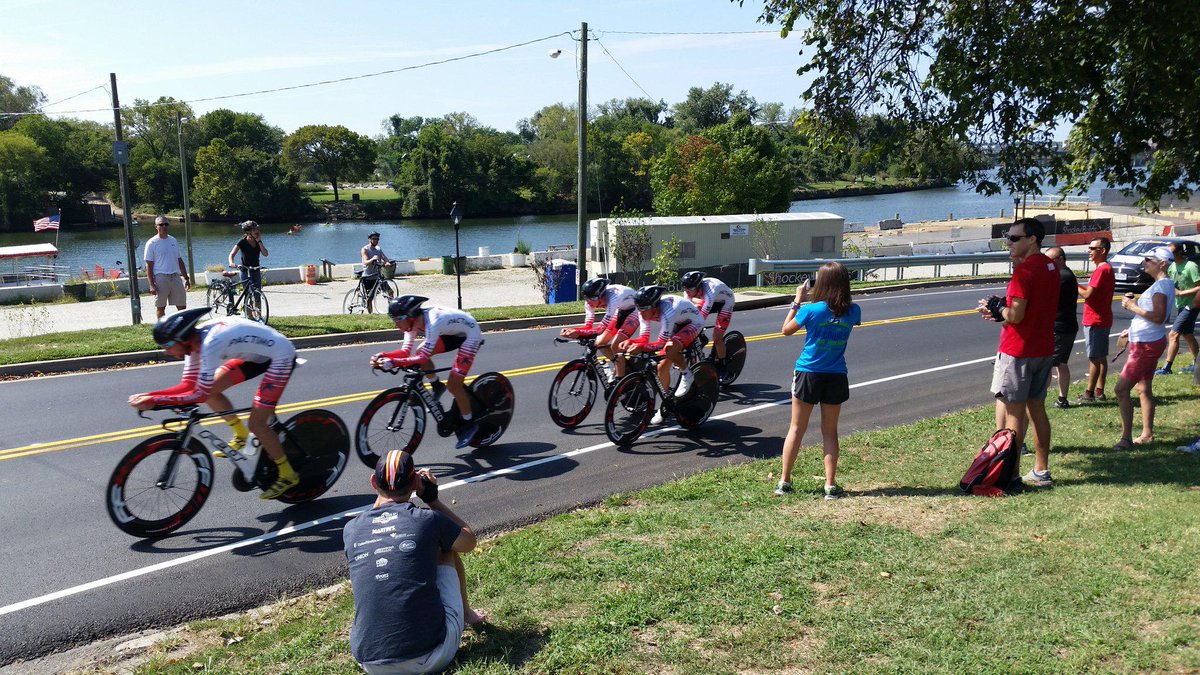 esilli's tweet photo. @Richmond2015 @astellascycling @jakesitler killing it on the TTT course http://t.co/y96I8hlkoD