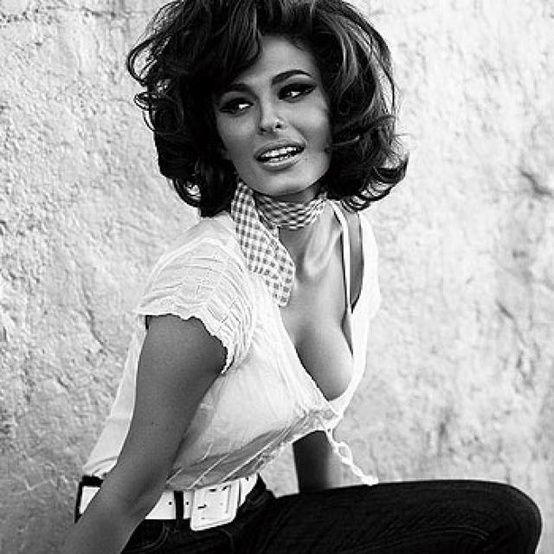 Happy 80th birthday to the legendary Sophia Loren! 