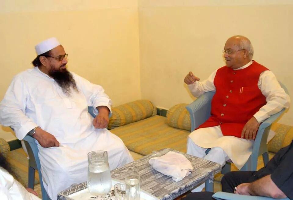 INCAseemKP's tweet photo. #BJPRSS taking #India on the path of #Taliban. Talking 2 terrorist like #HafizSayid . #RSS4Terror #ModiFaildotcom http://t.co/IWkI6sHN4U