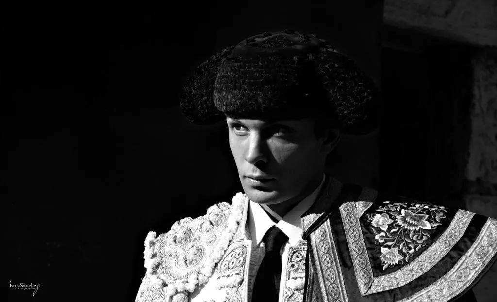 SALAMANCA #FeriaVirgenDeLaVega2015 
<a href="/taurinadelalamo/">Juan del Alamo</a>
 
#EnBlancoYNegro bonitas fotografias de <a href="/IsmaSanchezC/">Isma Sánchez</a>