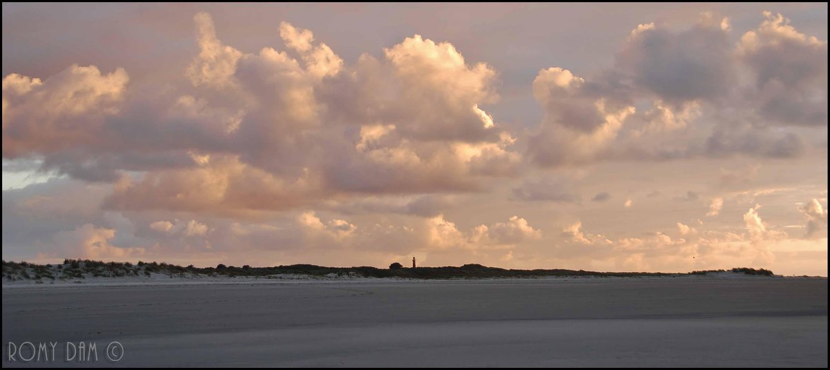 Schiermonnikoog <a href="/wadfotografen/">WADDENFOTO'S</a> <a href="/waddentweets/">Waddenvereniging</a> gisteravond.