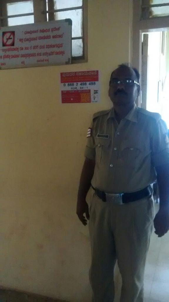 SIFKtka's tweet photo. #SIFOne and #FakeCases awareness reaches Women's Police Station in Gulbarga / Kalburgi . Thanks for your Support. http://t.co/YlCcHWOr0B