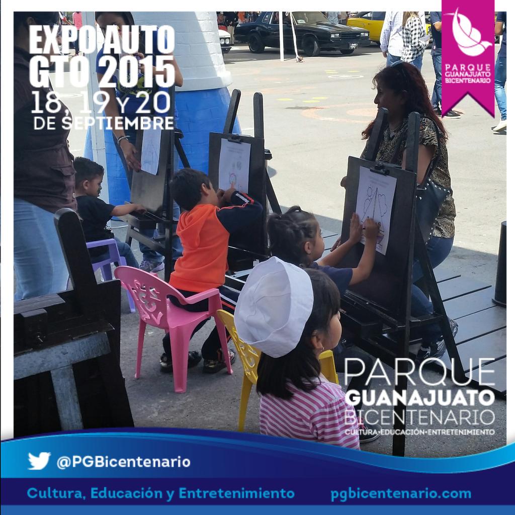 PGBicentenario's tweet photo. Elementos de la #Marina Armada de México conviven con los pequeños en @PGBicentenario #últimodía de #EXPOAUTOGTO http://t.co/M1XClqONlV