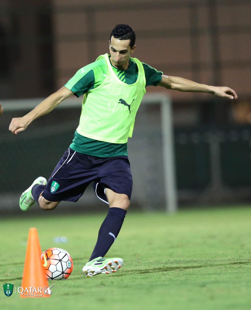ALAHLI_FC's tweet photo. صور من تدريبات الفريق الأول اليوم الأحد ٢٠ سبتمبر ٢٠١٥م
#AHLIFC http://t.co/JXSLpOOKJZ