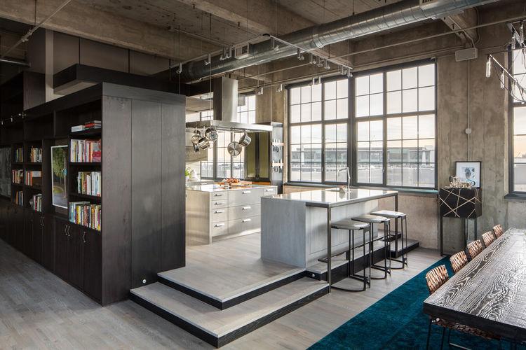 dwell's tweet photo. An industrial loft in a former flour mill: http://t.co/nI5KZuNktD http://t.co/VNAd1GI9EN